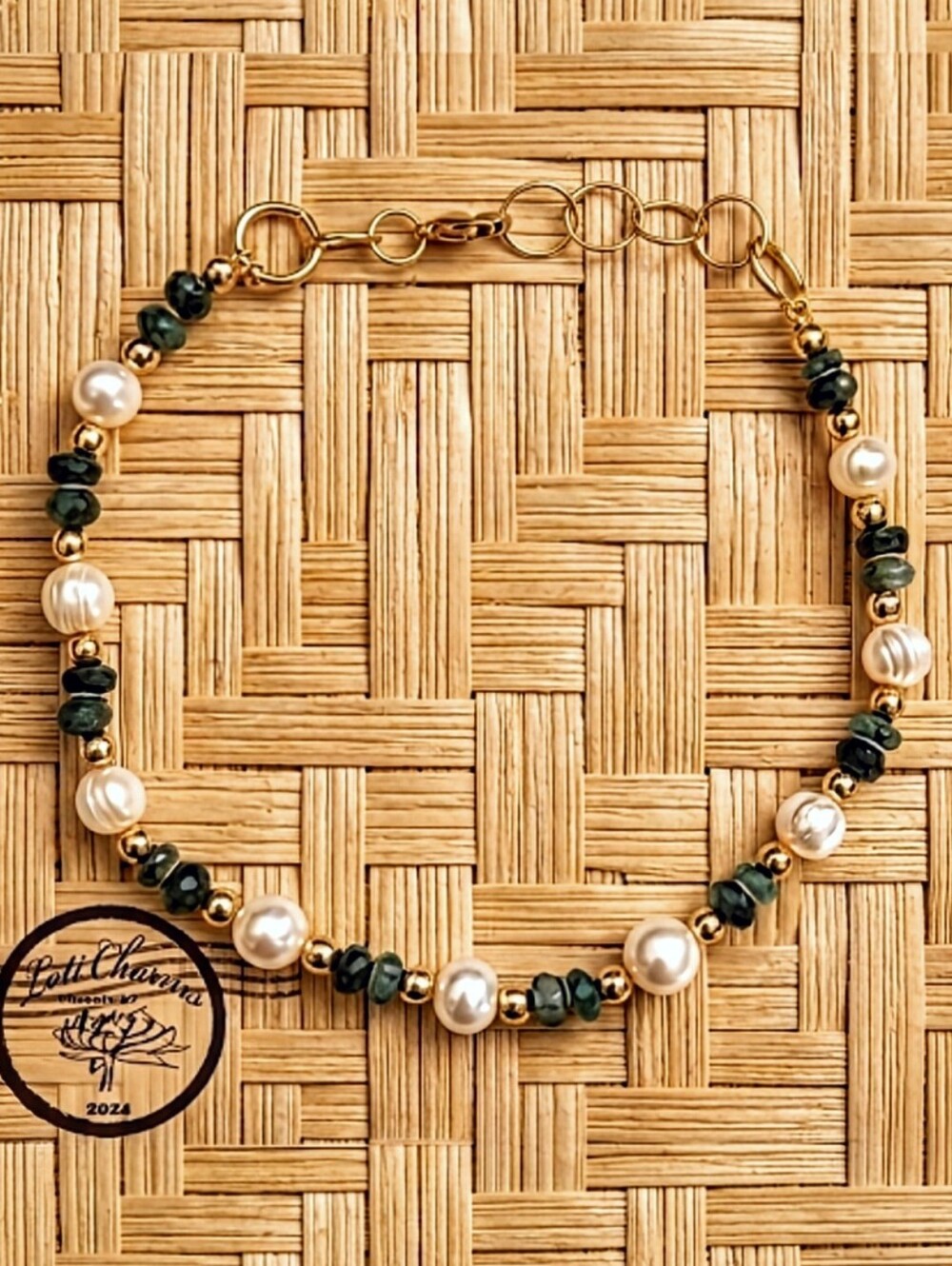 Genuine Emerald And Freshwater Baroque Pearls In Gold Plated Classic Necklace